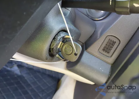 2004 Cadillac Cts Standard z USA, uszkodzony, nr VIN 1G6DM577X40188055